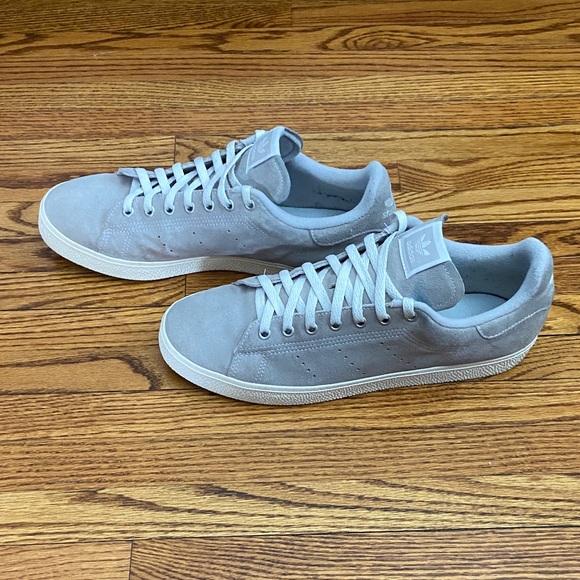 Adidas Stan Smith Light Gray Casual Sneakers - Picture 3 of 11